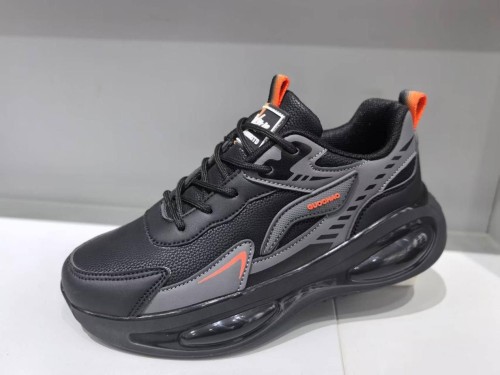 Durable Sports Sneakers – Stylish & Lightweight for Men